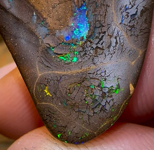 25.8cts - Bubble Band Opal. Australian Opal - Opal Whisperers