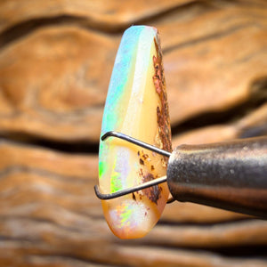 TGIF 4.7cts - Solid Australian Boulder Pipe Golden Crystal Opal