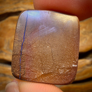 30.6cts - UFO Queensland Boulder Seam Opal