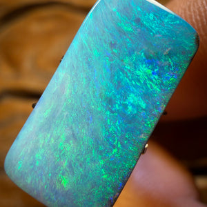 9.8cts - Top Australian Boulder Seam Opal from Winton
