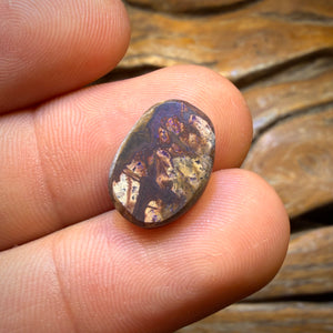 5.6cts - “Shallows” Vivid Aquatic Blue Australian Boulder Seam Opal