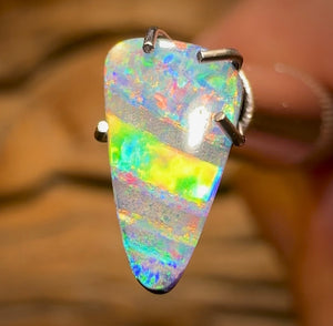 0.95cts - “Sweet Sunset Striation”Queensland Boulder Opal from Winton - Opal Whisperers