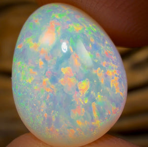 5.65cts - BANGER GEM semi crystal quality Yowah opal