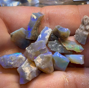35cts - Lightning Ridge Opal Rough Tiny Cutters Parcels. BULK LISTING BARGAIN!