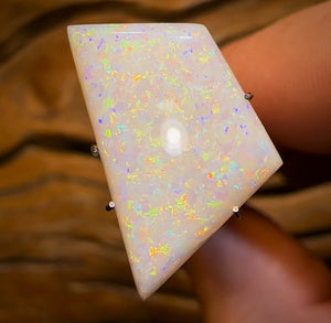 4.51cts - Top Quality South Australian White Opal
