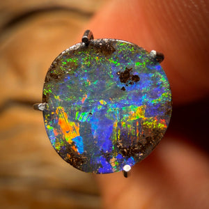 1.5cts - Kaleidoscope Kicker Australian Boulder Seam Opal