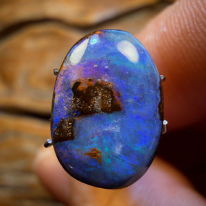 7.2cts - Queensland Boulder Seam Opal. Australian Opal