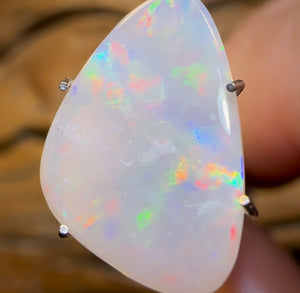 2.85cts - Rare Mintabie Crystal Opal - Opal Whisperers