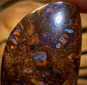 🔨 AUCTION 🔨 58.7cts - Tribal Australian Boulder Opal