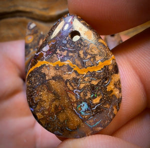 147.3cts - 5x Drilled Queensland Boulder Opals. Wholesale Parcel