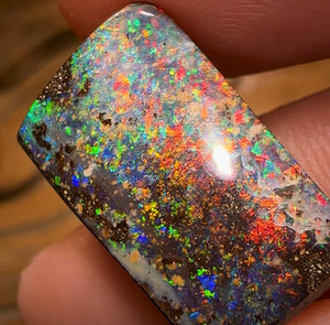 18.6cts - GEM Queensland Boulder Seam Opal. MULTICOLOURS!