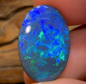 13.4cts - Australian Black Opal from Lightning Ridge - Opal Whisperers