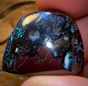 53.1cts - Tribal Queensland Boulder Opal Wonderful Picture Stone from Koroit