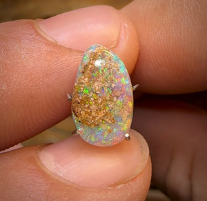 2.2cts - Solid Australian Boulder Pipe Opal