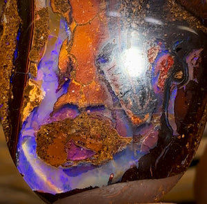 24.7cts - Yowah Nut Kernel Opal Purple