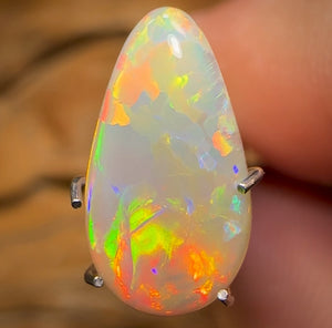 1.85cts - Lightning Ridge Dark Opal