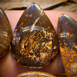 š197.8cts - 5x Australian Tribal Boulder Opalās. Wholesale Dealers Parcel
