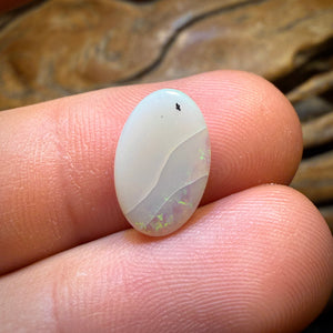 🔨 AUCTION 🔨 No Reserve 3.2cts - South Australian White Opal from Coober Pedy