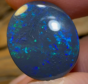 7.4cts - Australian Black Opal from Lightning Ridge - Opal Whisperers