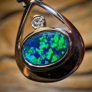 14k Gold - Queensland Boulder Opal Doublet Pendant Old Gold Price