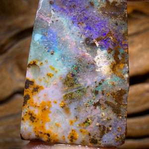 HDW 95.7cts - Queensland Boulder Seam Opal Rough Piece. Natural Split