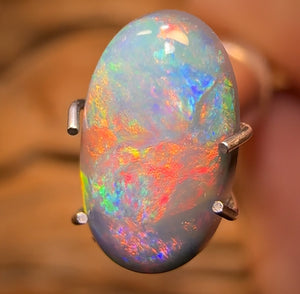 1.55cts - GEM Lightning Ridge Black Opal. Multicolours!