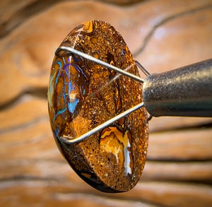 17.7cts - Yowah Nut Crystal Centre w/ Tribal Pattern. Australian Opal