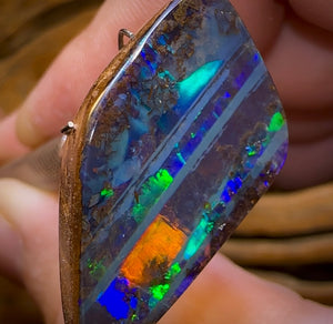 20.8cts - “Checkered Flag Lane” TOP Queensland Boulder Seam Opal
