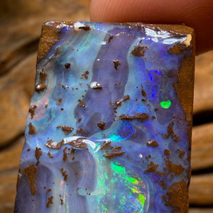 TGIF 81.9cts - Queensland Boulder Seam Opal Rough Piece. Natural Split