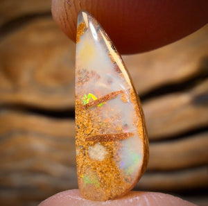 2.3cts - Solid Australian Boulder Pipe Opal