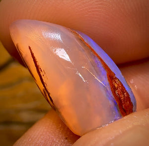 Half Price Card! 9.9cts - Boulder Pipe Opal Rub. Australian Opal