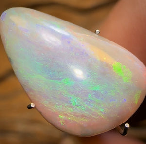Auction Fall-Through = Your Gain! 🔥 Now More Than 50% Off RRP 🚨 4.9cts - South Australian White Opal