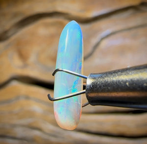 2.25cts - Lightning Ridge Crystal Opal