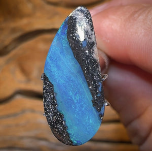 7.4cts - Queensland Boulder Seam Opal - Opal Whisperers