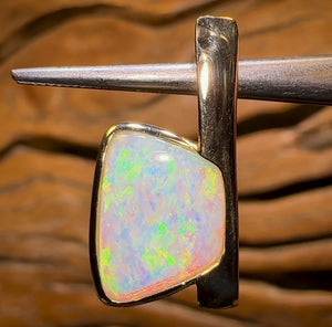 14k Gold - Solid South Australian Crystal Opal Pendant