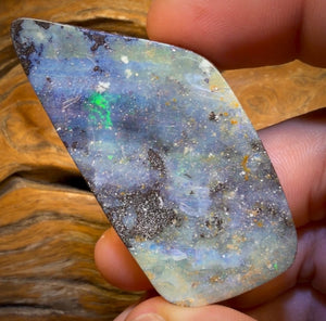 Bargain Card! “Big Boy” 141cts - Queensland Boulder Seam Opal from Winton. Australian Opal