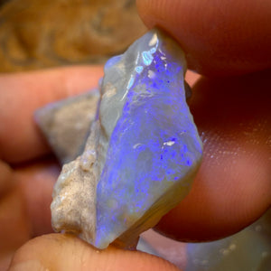 101.5cts - 5x Lightning Ridge Opal Rough Parcel