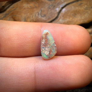 2.3cts - Solid Australian Boulder Pipe Crystal Opal