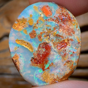 17.9cts - Boulder Pipe Opal Rub. Australian Opal