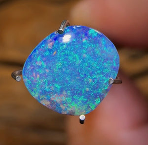 Auction Fall-Through = Your Gain! 🔥 Now More Than 50% Off RRP 🚨 1.25cts - Top Australian Boulder Seam Opal Scandinavian AKA Ice Blue