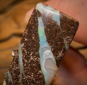 Auction Fall-Through = Your Gain! 🔥 Now More Than 50% Off RRP 🚨 11.3cts - Queensland Boulder Seam Opal