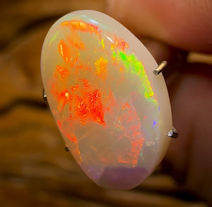 3.85cts - Top South Australian White Opal