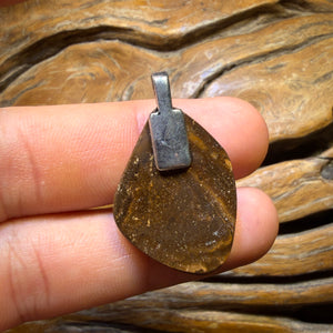 Solid Queensland Boulder Seam Opal Pendant Full Face