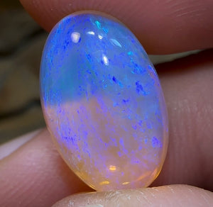 7.9cts - “Magic Crystal Bean” Lightning Ridge Crystal Opal - Opal Whisperers