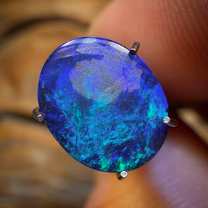 🔨 AUCTION 🔨 1.7cts - Australian Boulder Opal Doublet. RECUTTERS DELIGHT