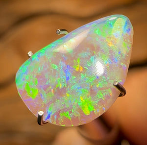 1.3cts - Lightning Ridge Dark Opal