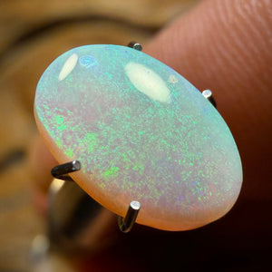 1.7cts - South Australian Crystal Opal from Mintabie