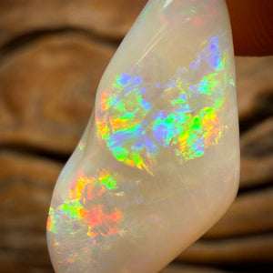 🔨 AUCTION 🔨 Reserve 💎 High Roller Banger Auction 💎 15.5cts - South Australian White Opal “Nugget” Vintage Cut