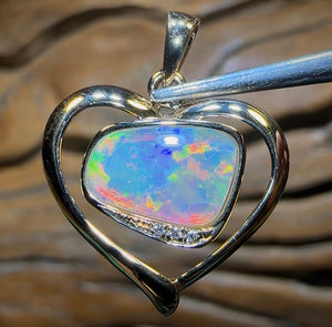 14k Gold - Solid South Australian Crystal Opal Pendant - Opal Whisperers