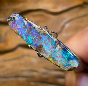 4.6cts - Australian Boulder Seam Opal - Opal Whisperers